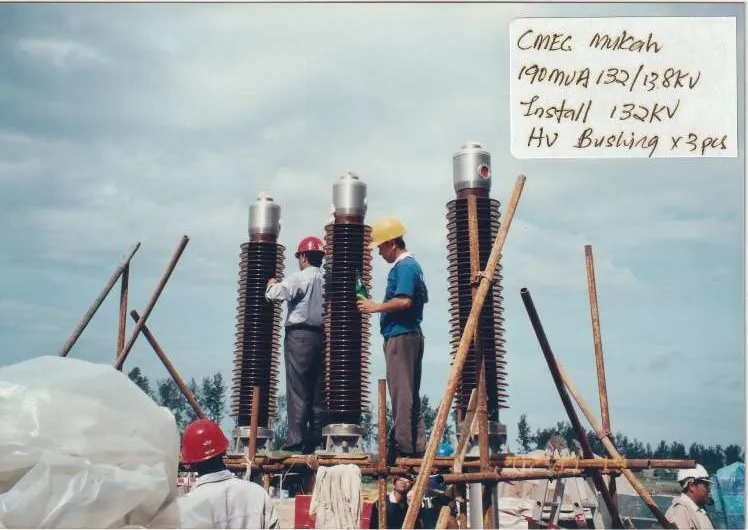 Installation of 132kV high-voltage bushings on a 190MVA transformer at Mukah.
